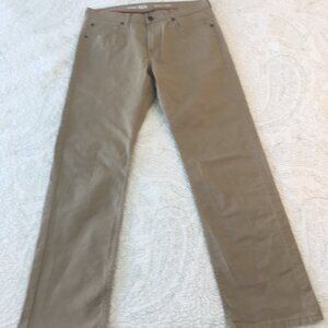 Wrangler Red, vintage straight 32/30 jean cut light tan/khaki pants